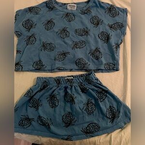 Bobo Choses Blue Pineapple cropped top/skirt set  size 2/3
